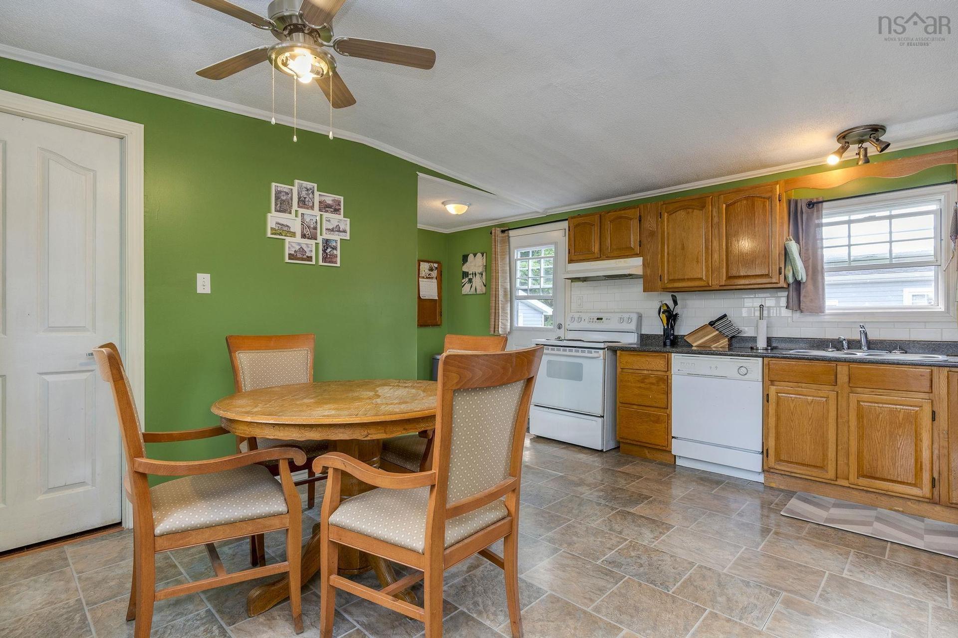 41 Mountain View Drive, Lake Echo, NS