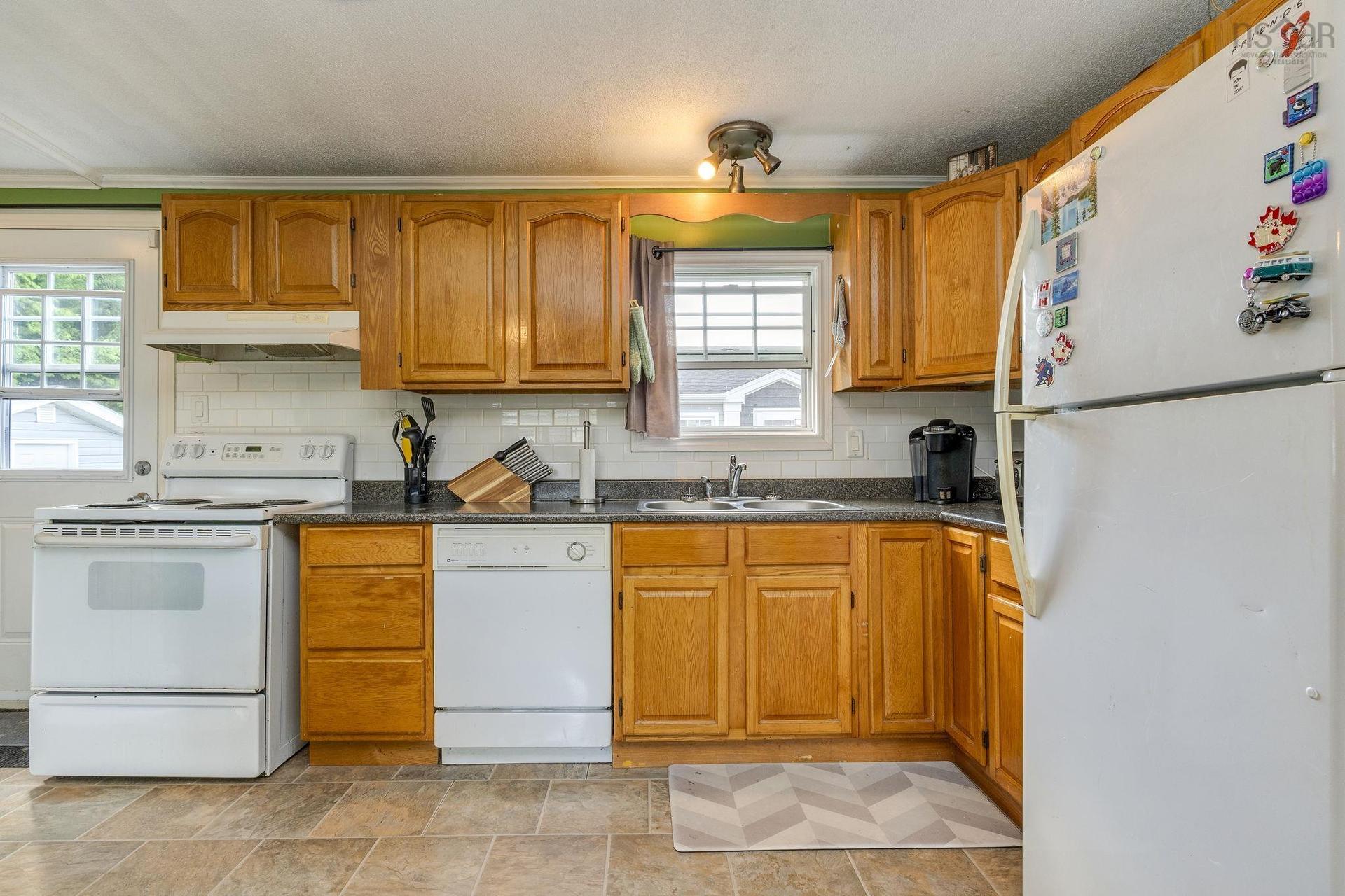 41 Mountain View Drive, Lake Echo, NS