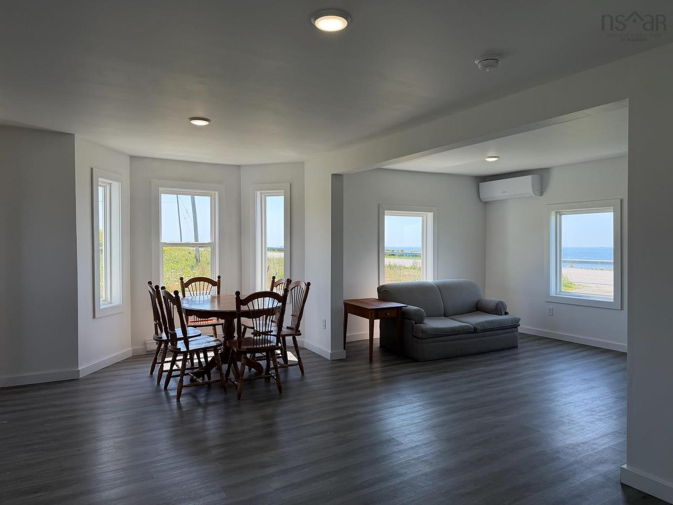 2539 Melbourne Road, Pinkneys Point, NS - Indoor
