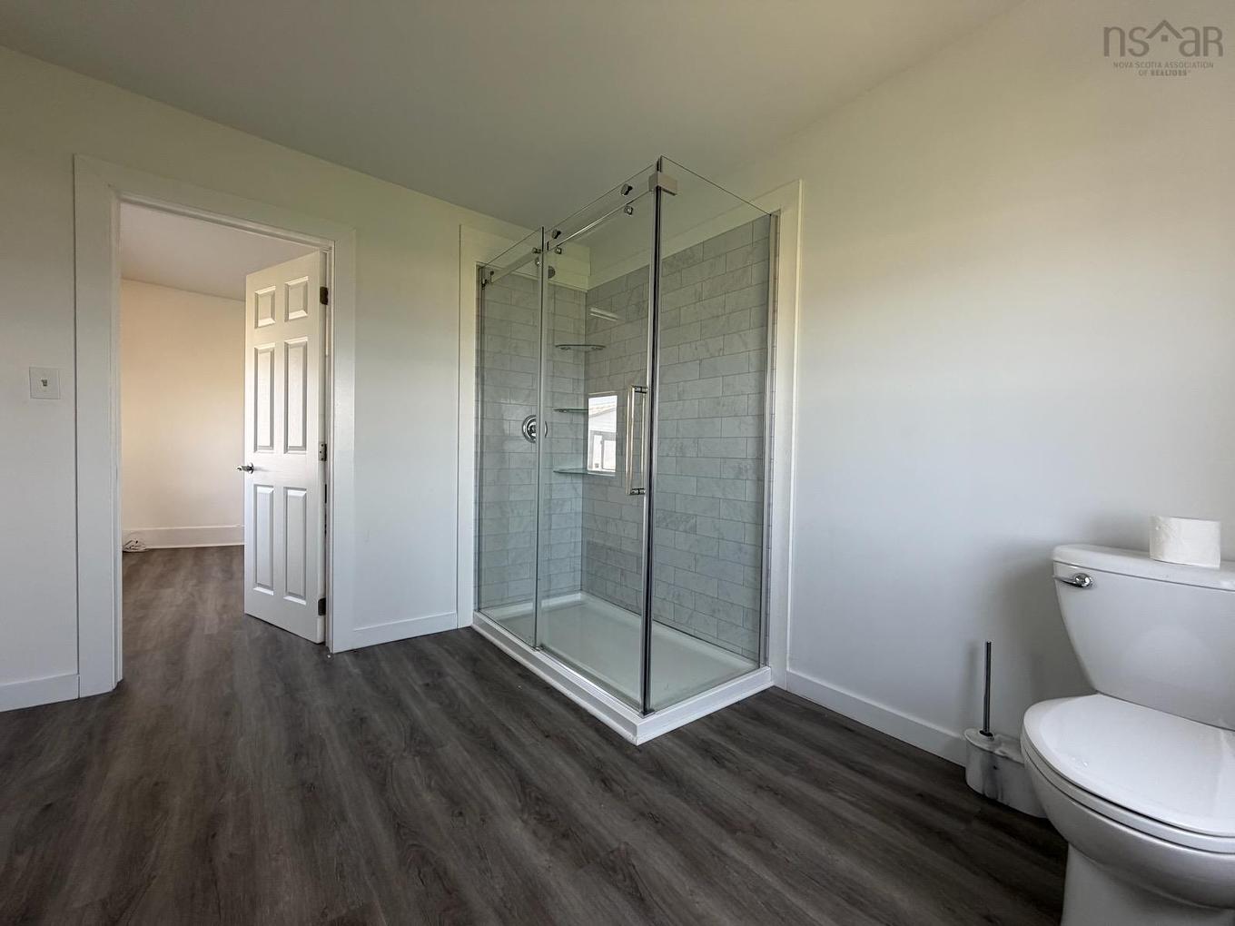 2539 Melbourne Road, Pinkneys Point, NS - Indoor Photo Showing Bathroom