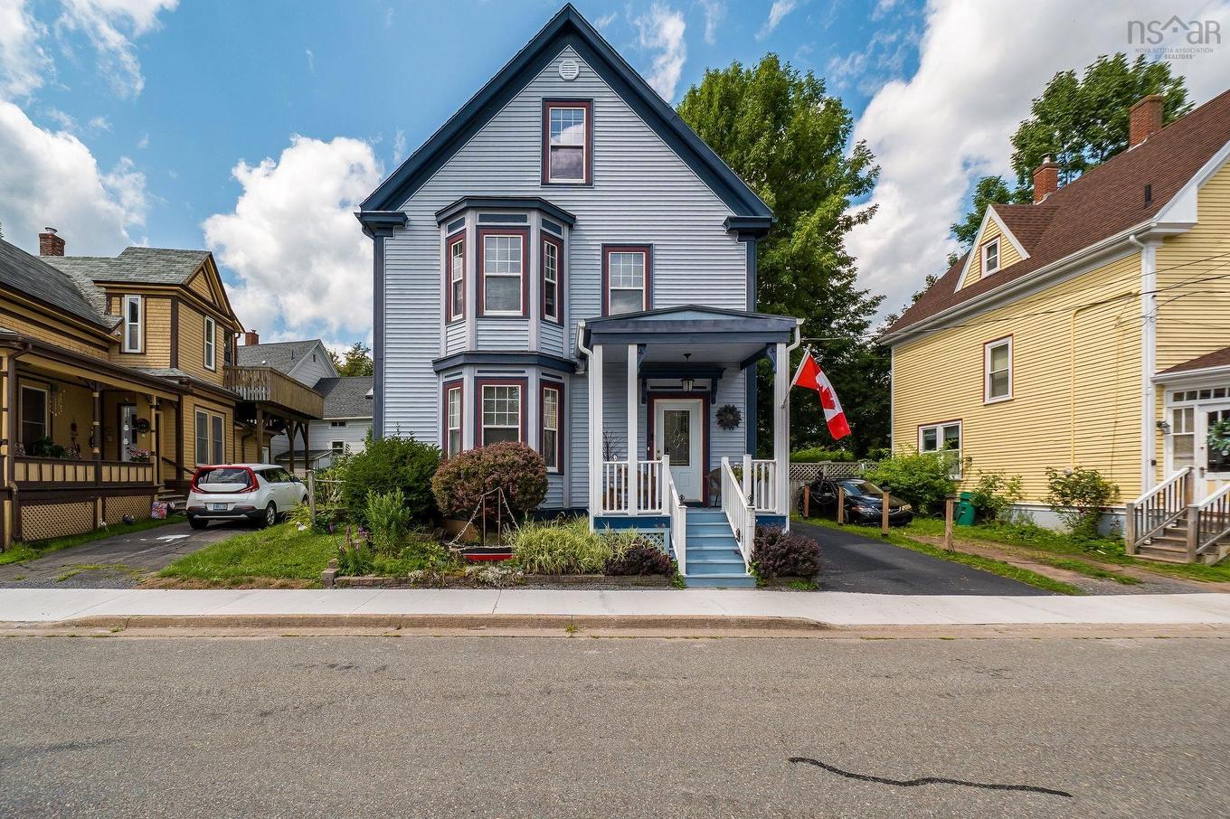 344 Gray Street, Windsor, NS - Outdoor With Facade
