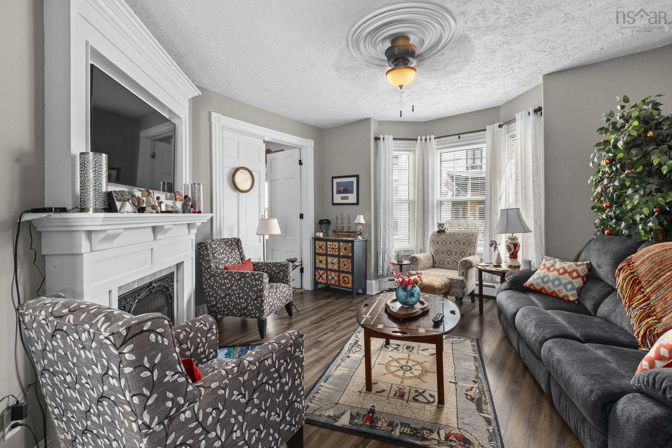 344 Gray Street, Windsor, NS - Indoor Photo Showing Living Room With Fireplace