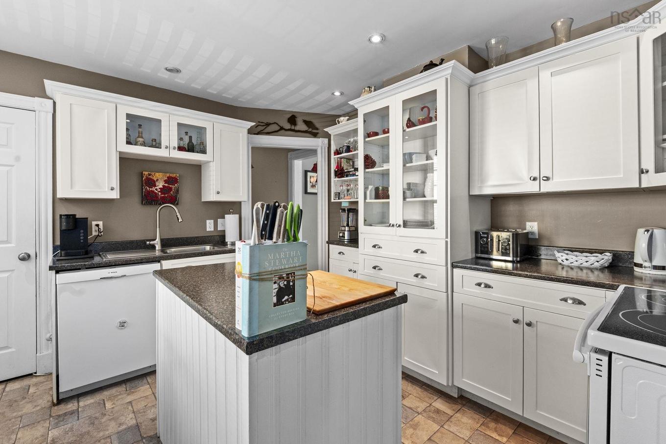 344 Gray Street, Windsor, NS - Indoor Photo Showing Kitchen