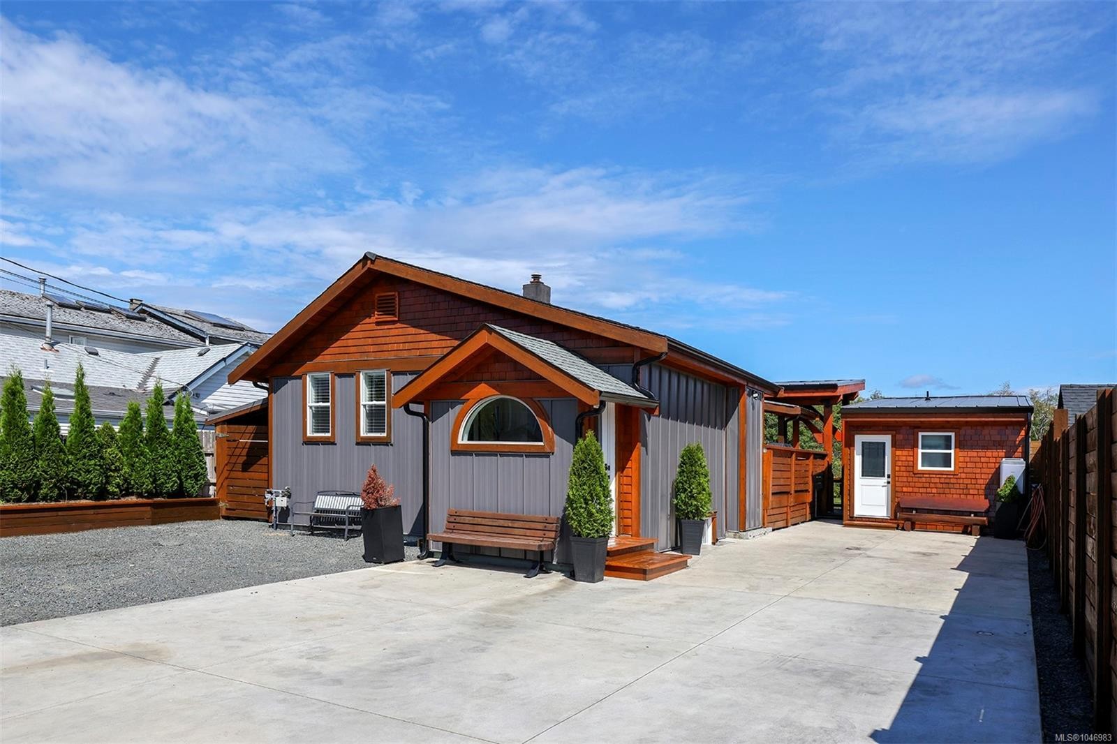 1960 19Th Ave, Campbell River, BC