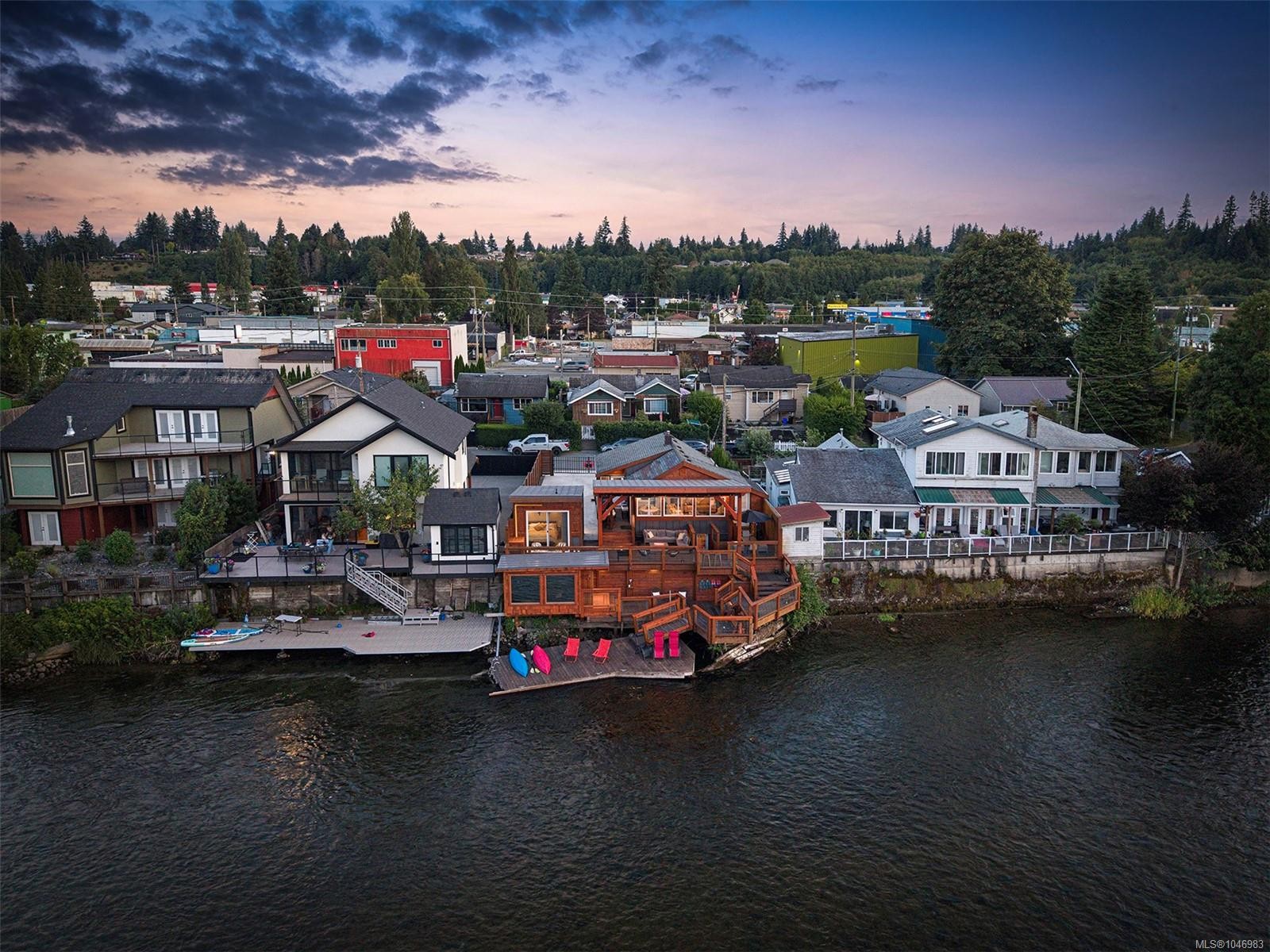 1960 19Th Ave, Campbell River, BC