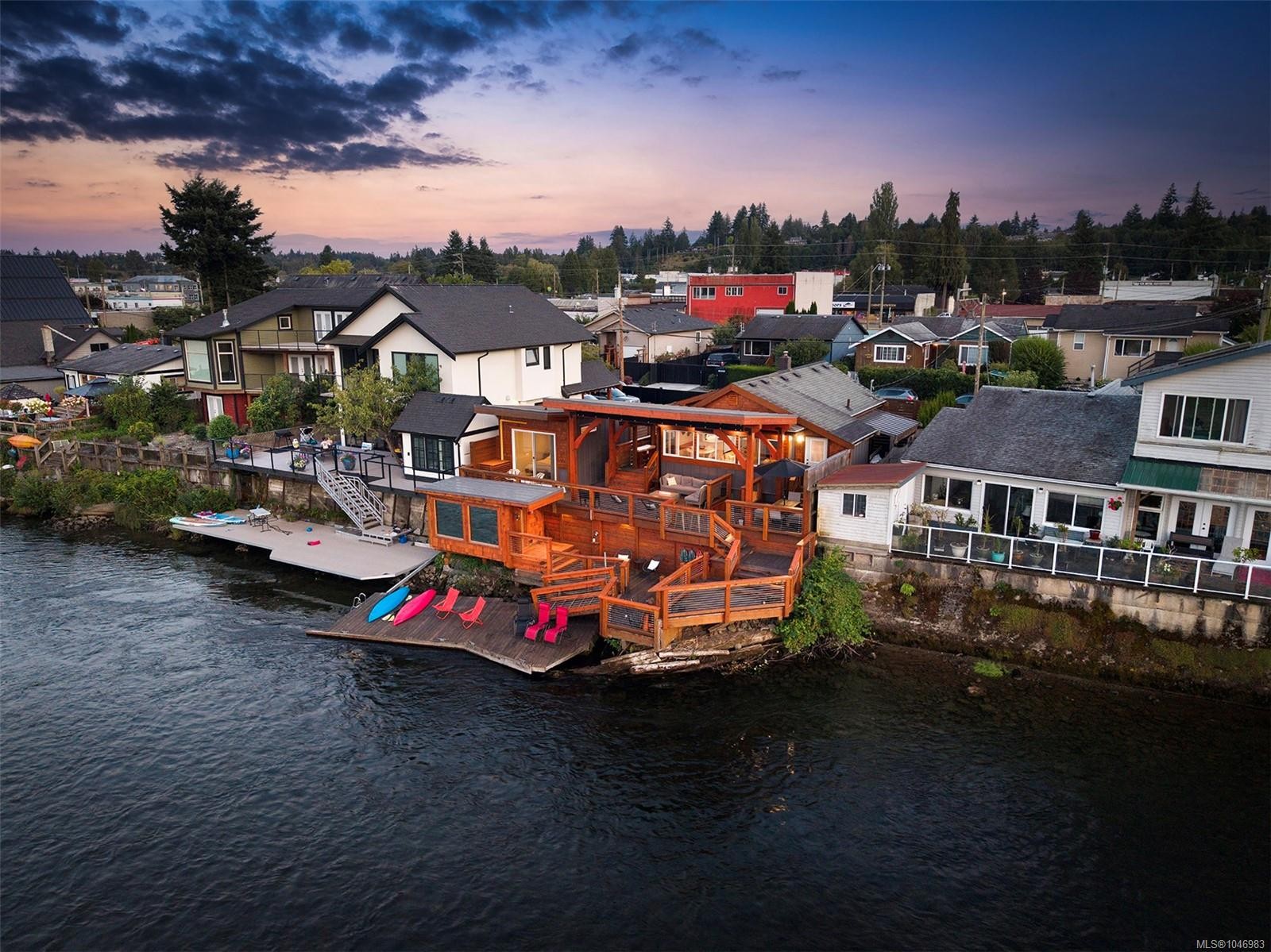 1960 19Th Ave, Campbell River, BC
