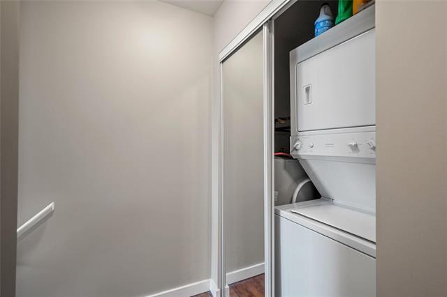 2-1225 Troy Ave, Winnipeg, MB - Indoor Photo Showing Laundry Room
