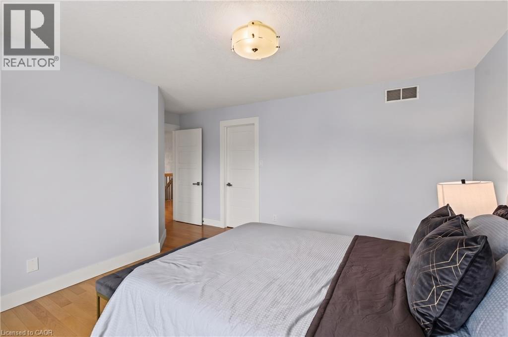430 Rideau River Street, Waterloo, ON - Indoor Photo Showing Bedroom