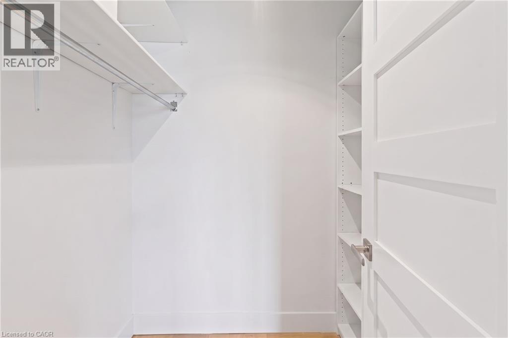 430 Rideau River Street, Waterloo, ON - Indoor With Storage