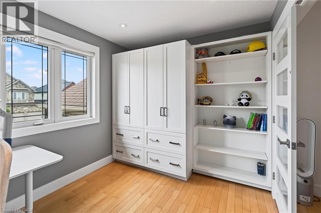 430 Rideau River Street, Waterloo, ON - Indoor
