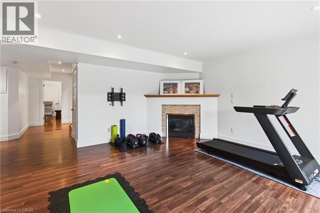 430 Rideau River Street, Waterloo, ON - Indoor With Fireplace