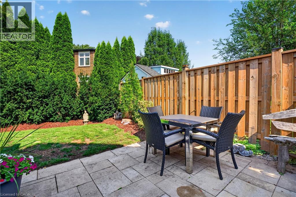 92 Morrison Crescent, Grimsby, ON - Outdoor With Deck Patio Veranda