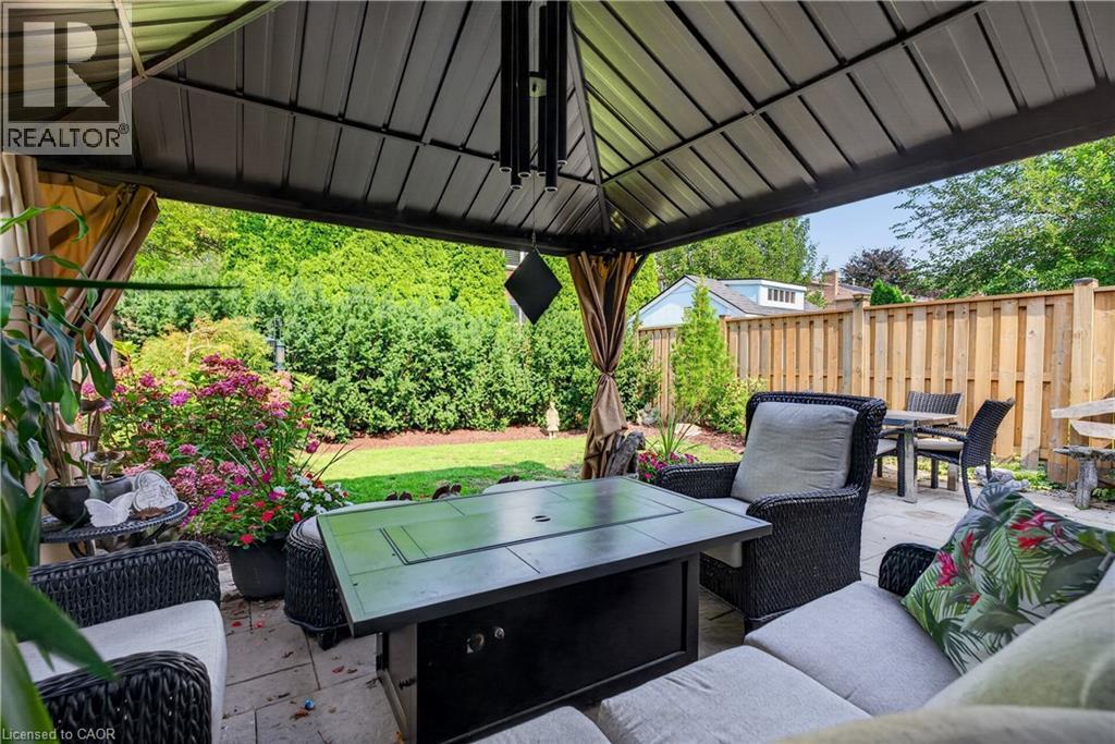 92 Morrison Crescent, Grimsby, ON - Outdoor With Deck Patio Veranda With Exterior
