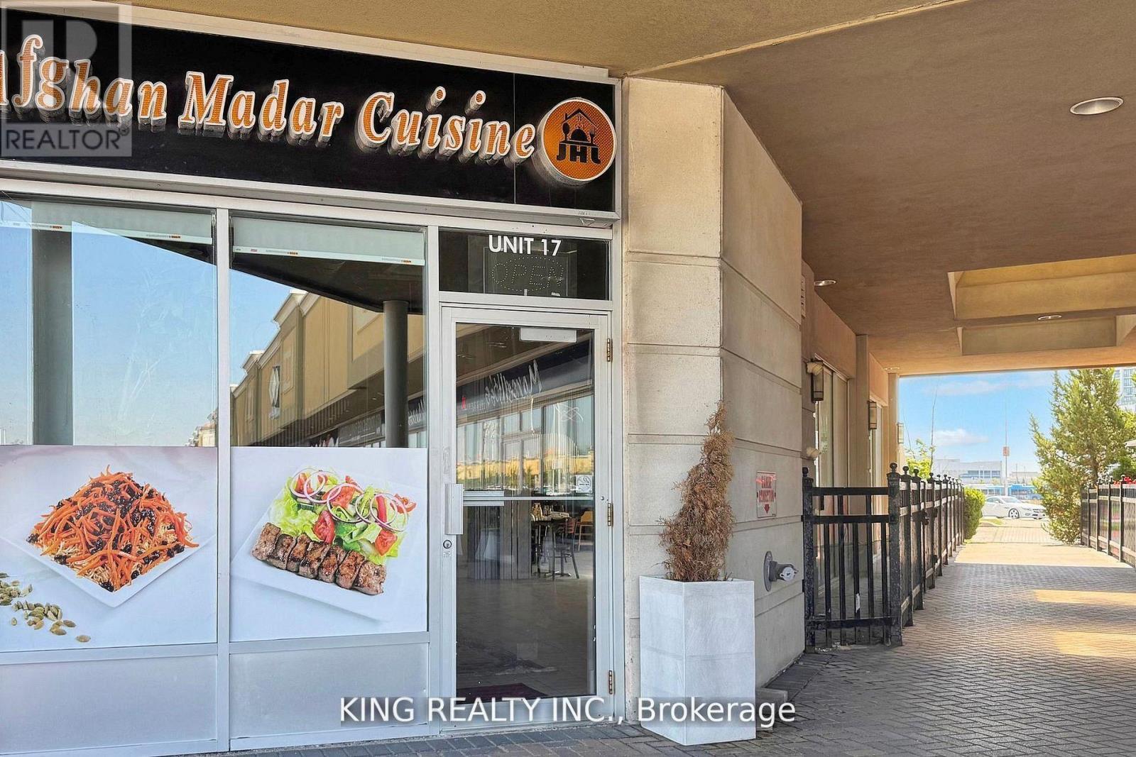 17 - 3175 Rutherford Road, Vaughan, ON