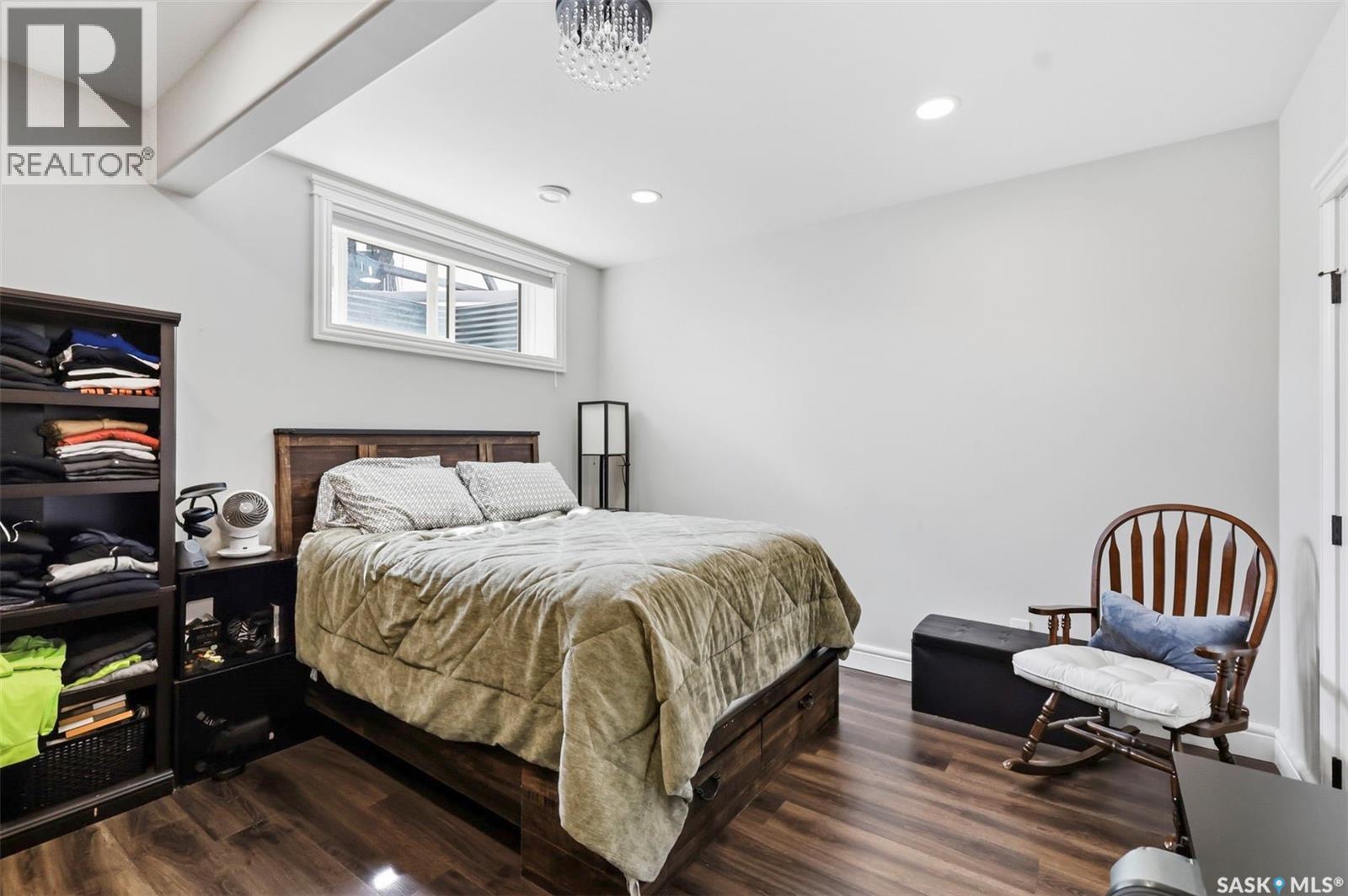 419 Salloum Bay, Saskatoon, SK - Indoor Photo Showing Bedroom