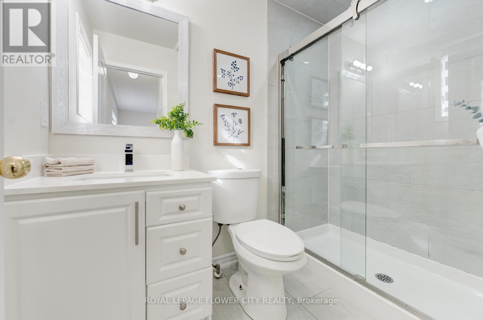 7 Penbridge Circle, Brampton, ON - Indoor Photo Showing Bathroom