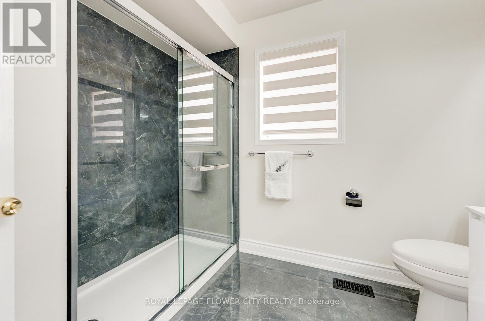 7 Penbridge Circle, Brampton, ON - Indoor Photo Showing Bathroom
