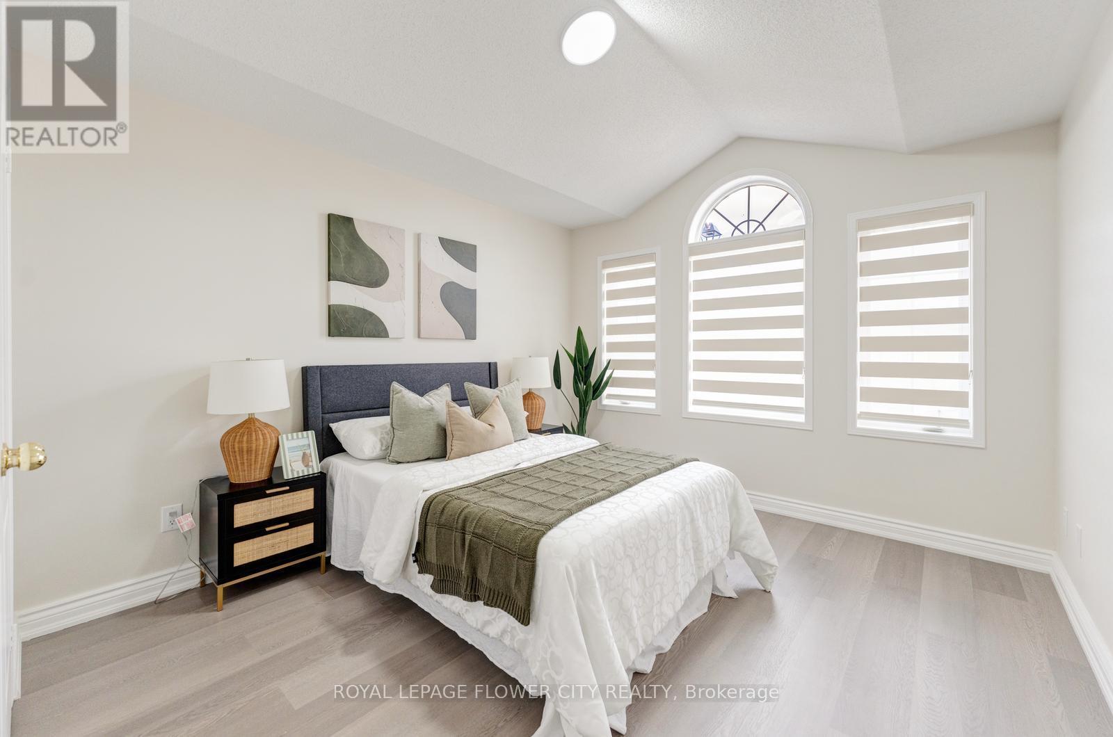 7 Penbridge Circle, Brampton, ON - Indoor Photo Showing Bedroom
