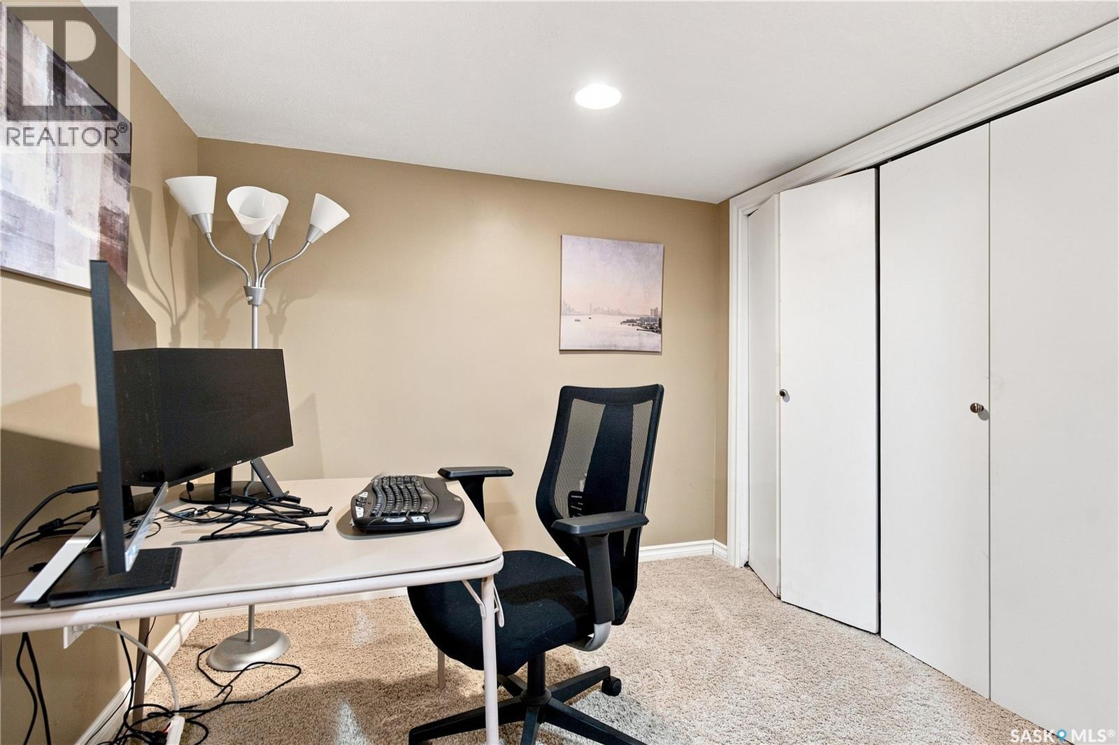 80 Spence Street, Regina, SK - Indoor Photo Showing Office