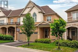17 BRENT CRESCENT Clarington, ON L1C 0V9
