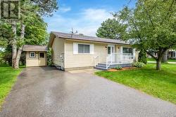 92 TECUMSETH PINES DRIVE New Tecumseth, ON L0G 1W0