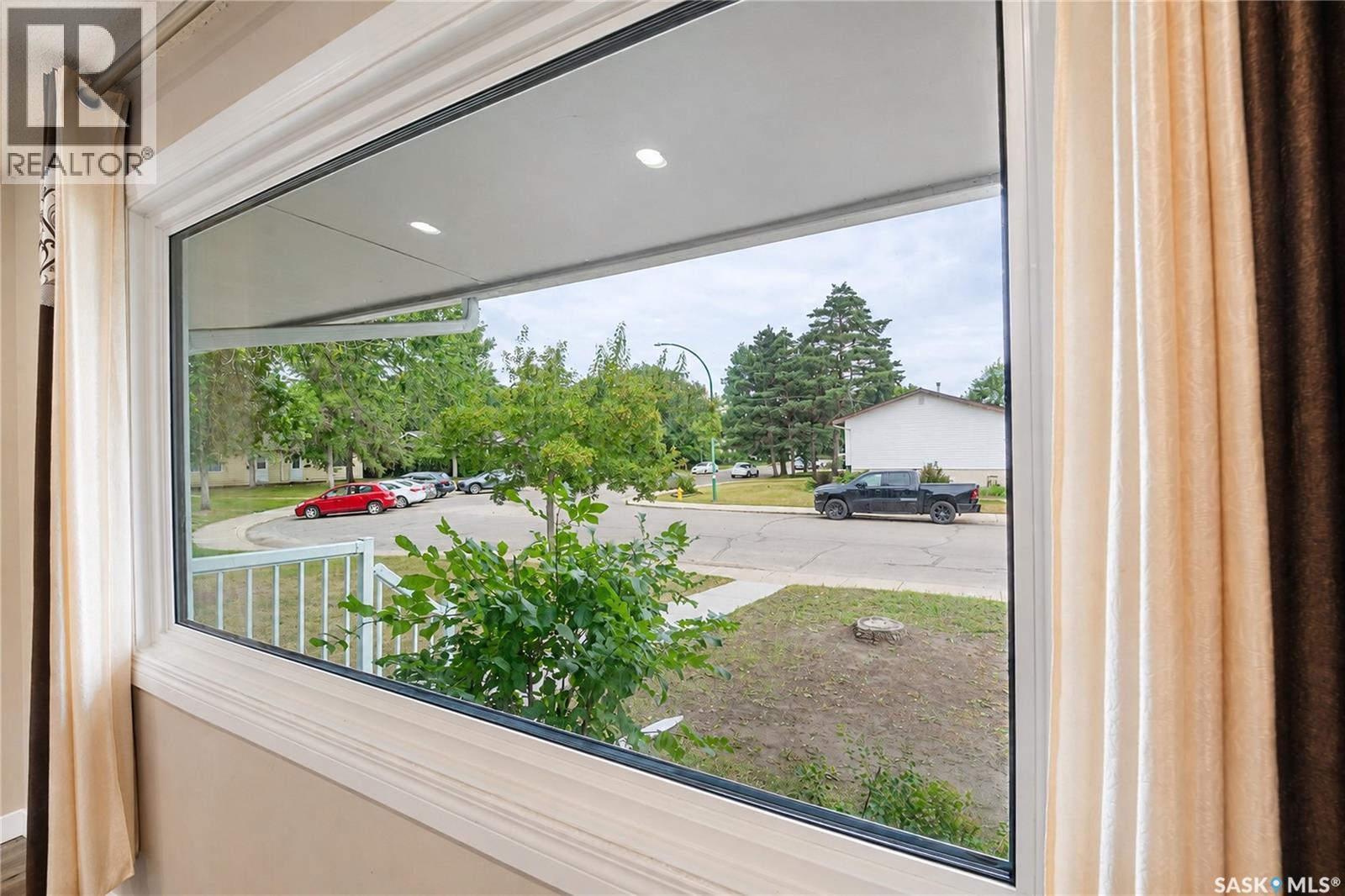 2638 Eastview, Saskatoon, SK - Photo Showing Other Room