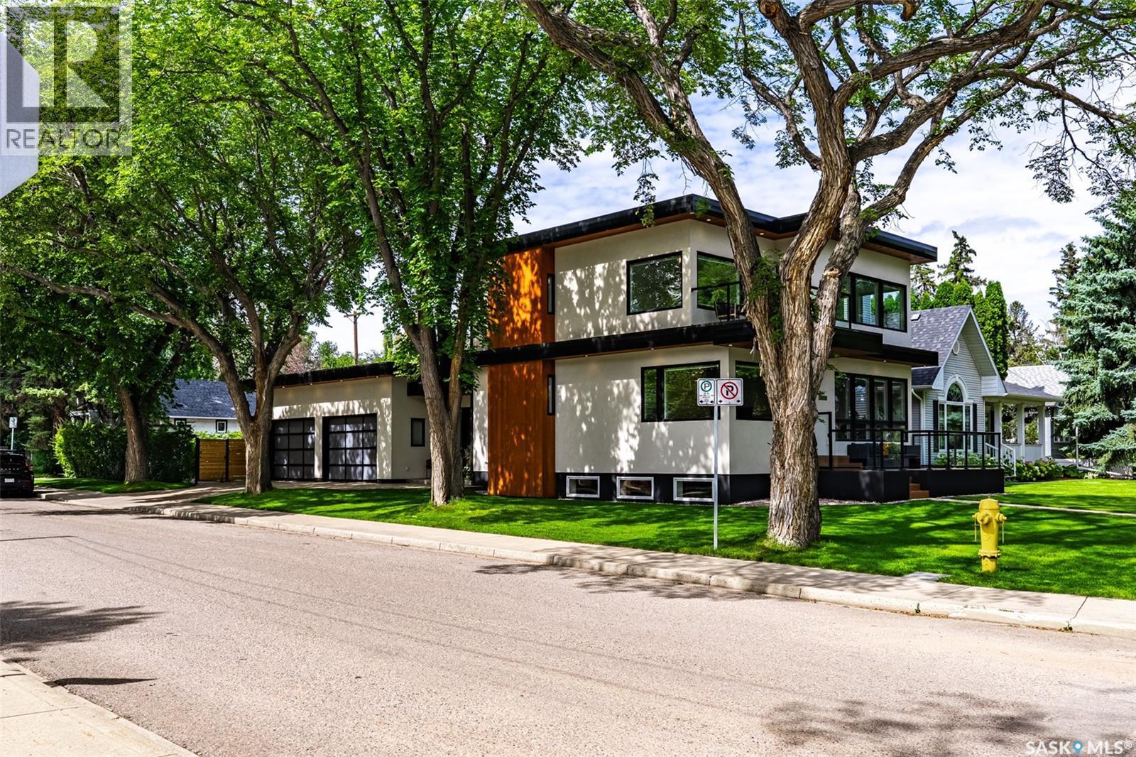 1150 Spadina Crescent E, Saskatoon, SK - Outdoor
