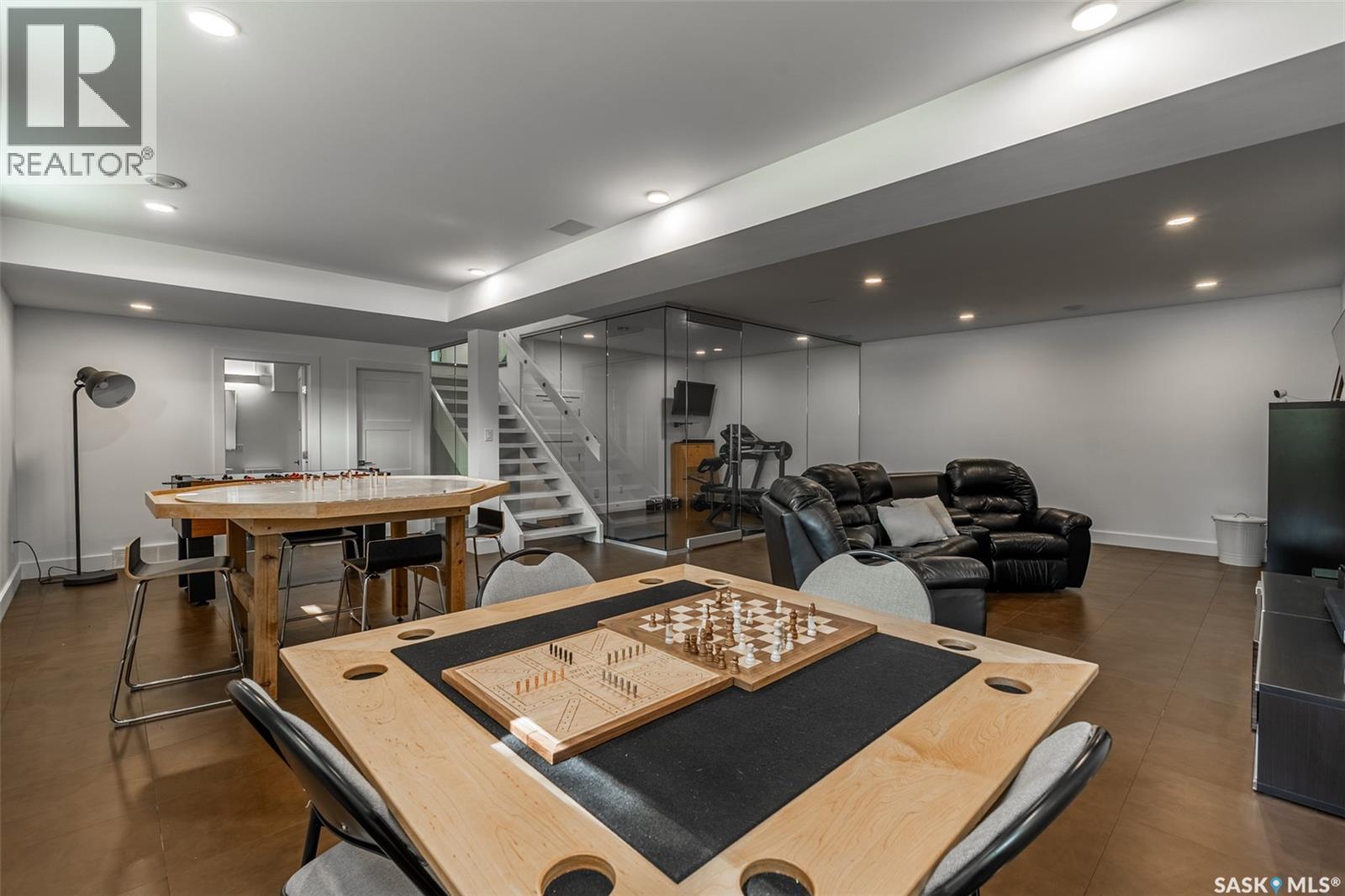 1150 Spadina Crescent E, Saskatoon, SK - Indoor