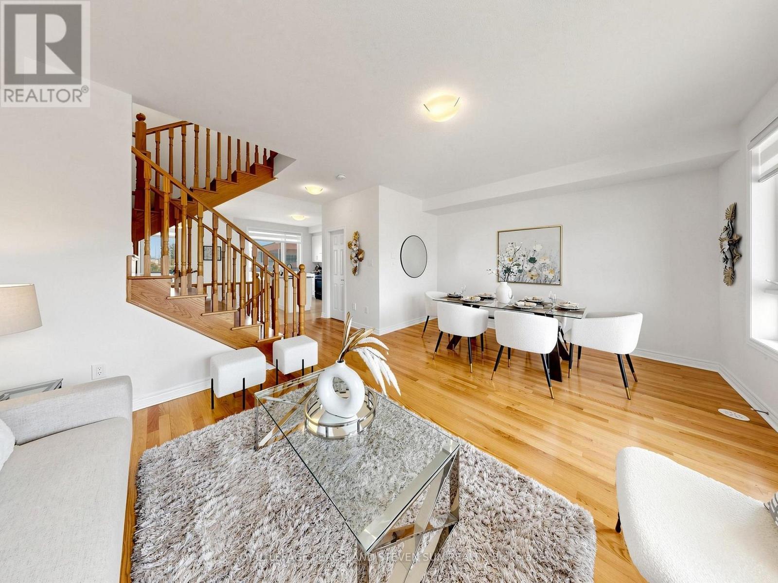 17 Mumbai Drive, Markham, ON - Indoor