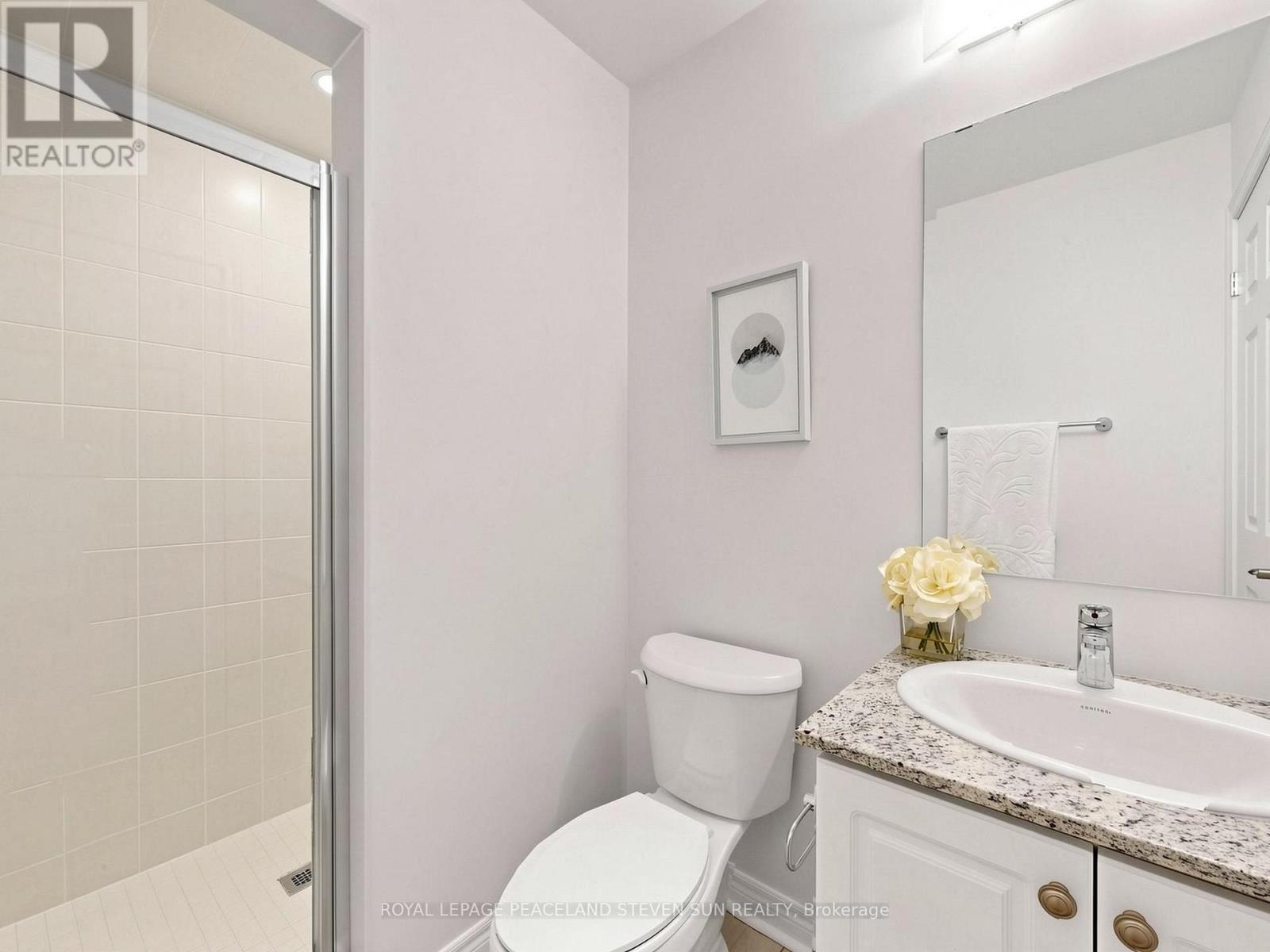 17 Mumbai Drive, Markham, ON - Indoor Photo Showing Bathroom
