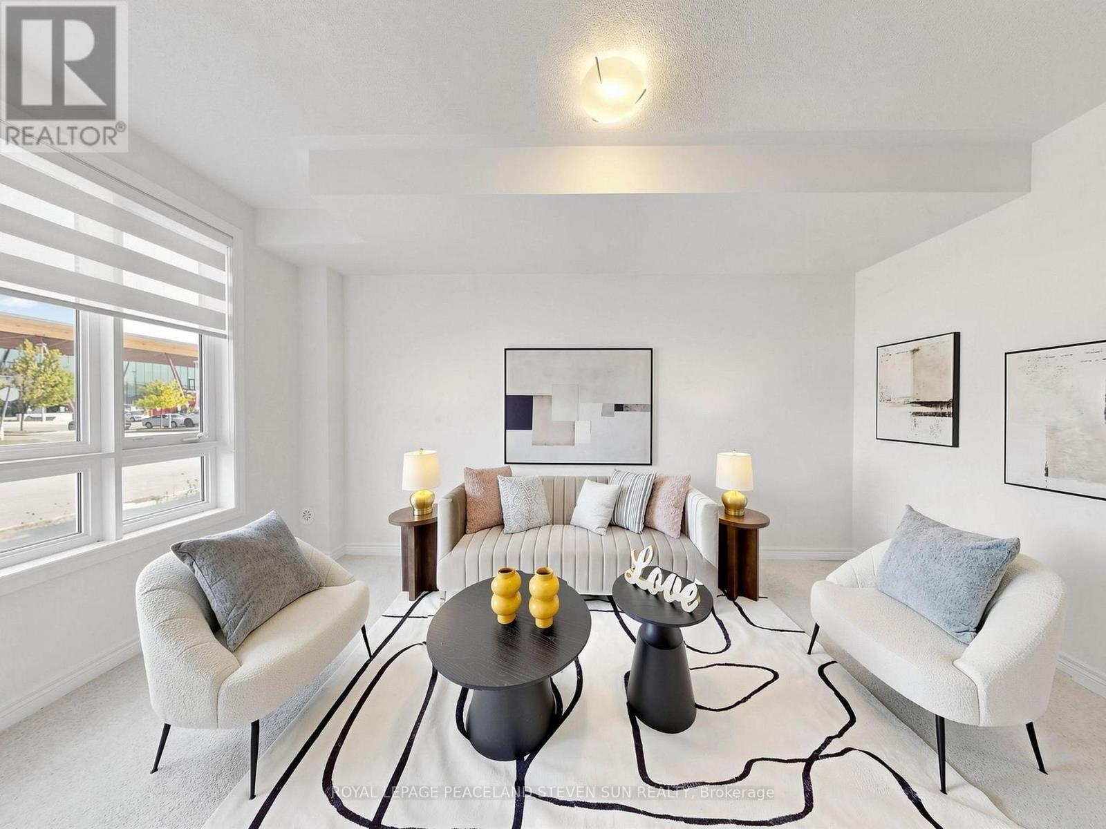 17 Mumbai Drive, Markham, ON - Indoor