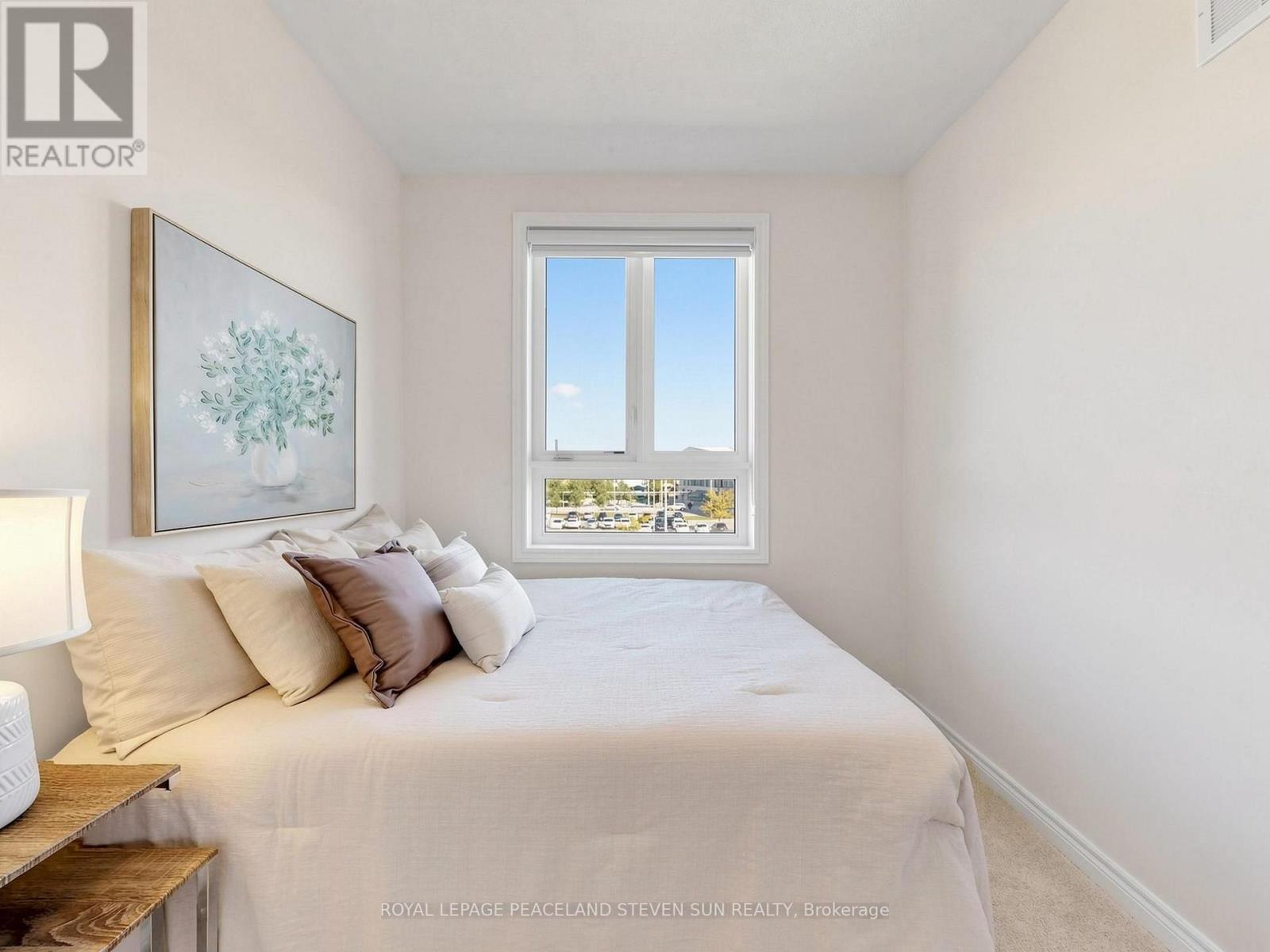 17 Mumbai Drive, Markham, ON - Indoor Photo Showing Bedroom