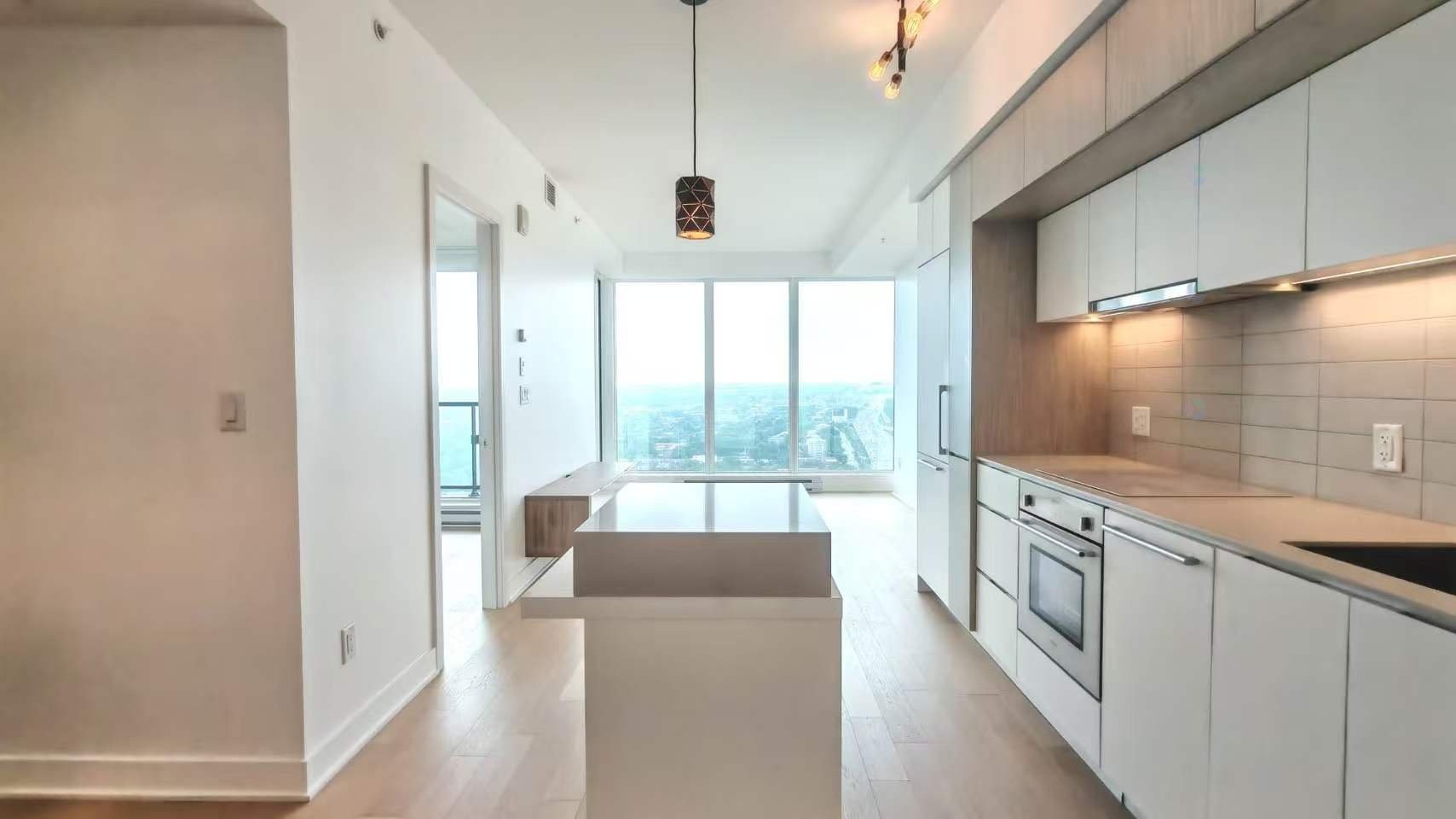 Bathroom - 3412-1288 Rue St-Antoine O., Montréal (Ville-Marie), QC - Indoor Photo Showing Kitchen With Upgraded Kitchen