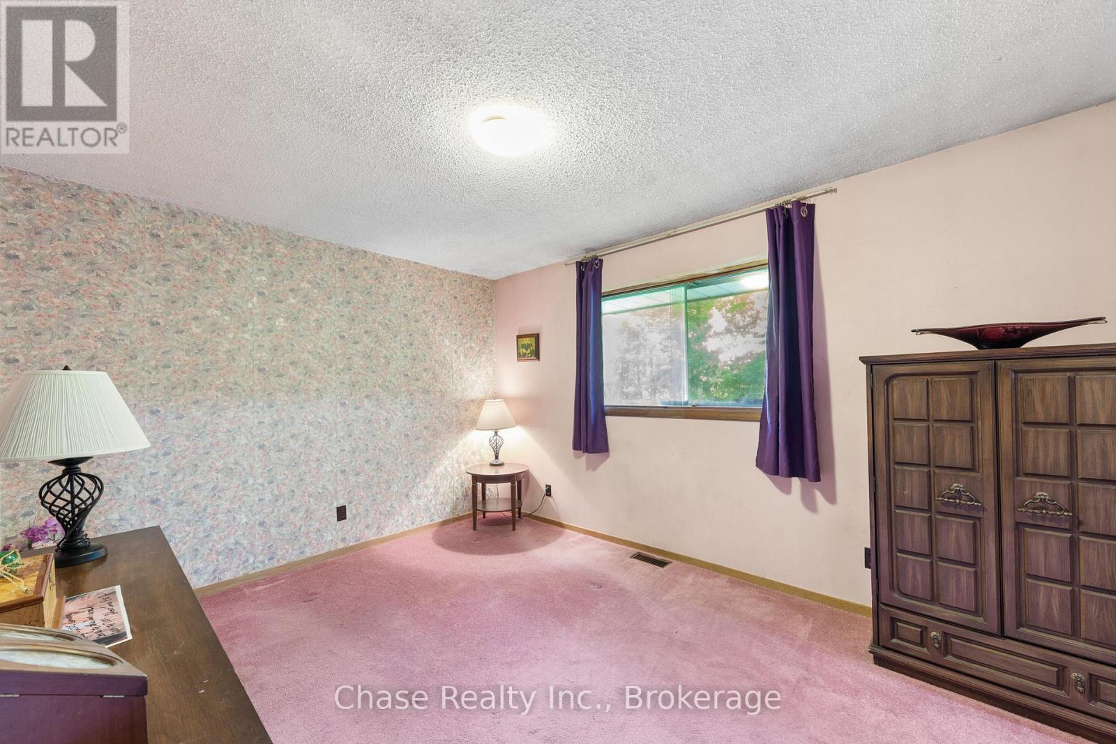 655 Tiny Beaches Road N, Tiny, ON - Indoor