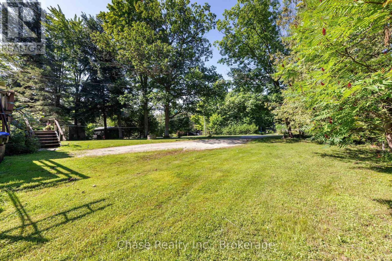 655 Tiny Beaches Road N, Tiny, ON - Outdoor