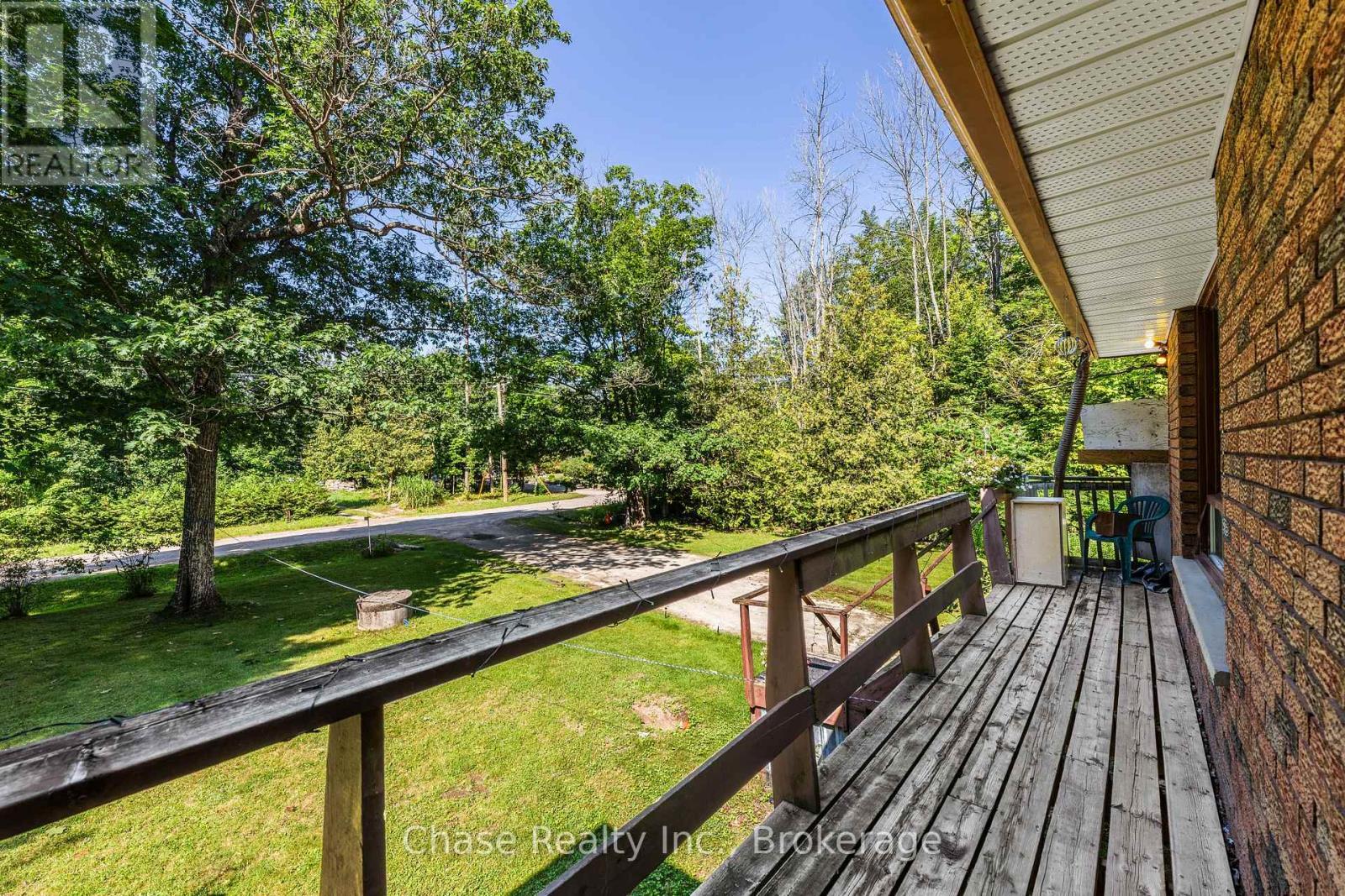 655 Tiny Beaches Road N, Tiny, ON - Outdoor