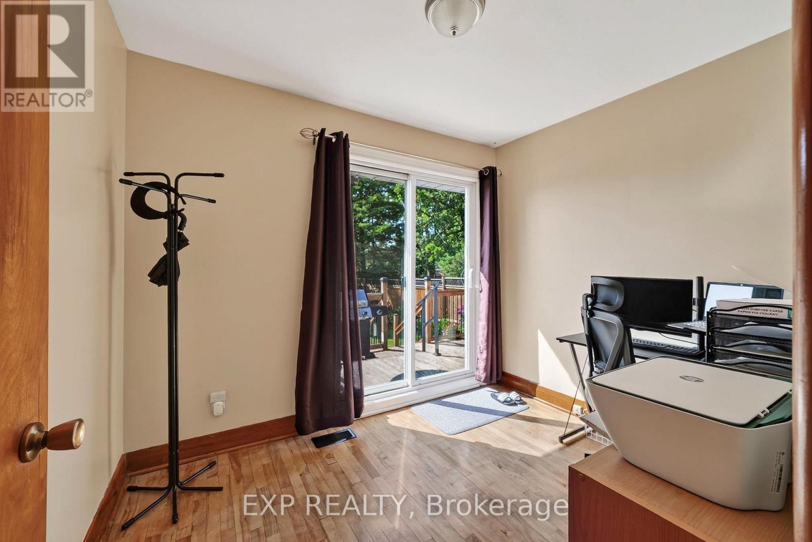 1304 Leonard Avenue, Cornwall, ON - Indoor Photo Showing Office