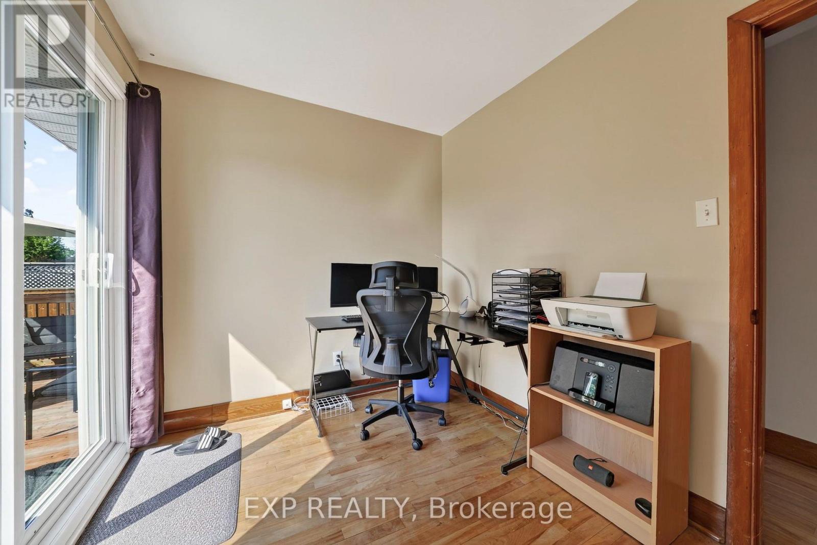 1304 Leonard Avenue, Cornwall, ON - Indoor Photo Showing Other Room