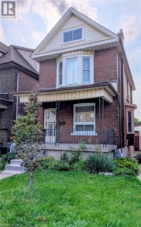 61 Barnesdale Avenue N, Hamilton, ON - Outdoor With Deck Patio Veranda