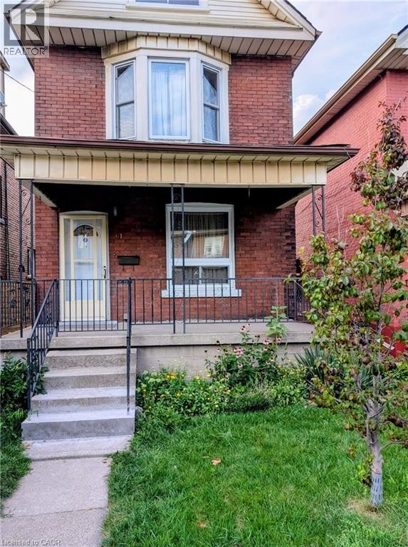 61 Barnesdale Avenue N, Hamilton, ON - Outdoor With Deck Patio Veranda