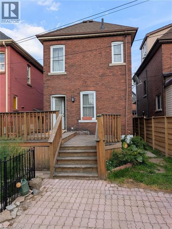 61 Barnesdale Avenue N, Hamilton, ON - Outdoor With Deck Patio Veranda With Exterior