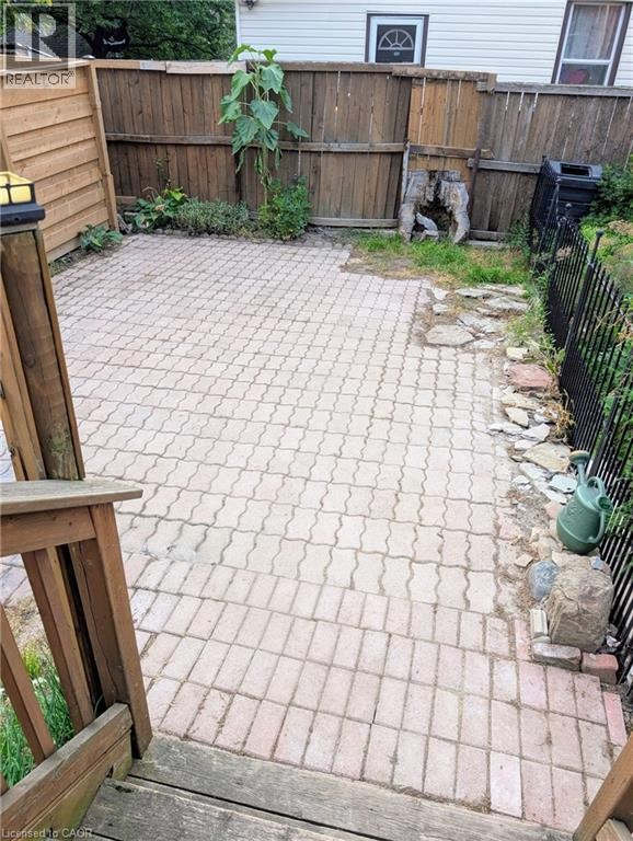 61 Barnesdale Avenue N, Hamilton, ON - Outdoor With Deck Patio Veranda