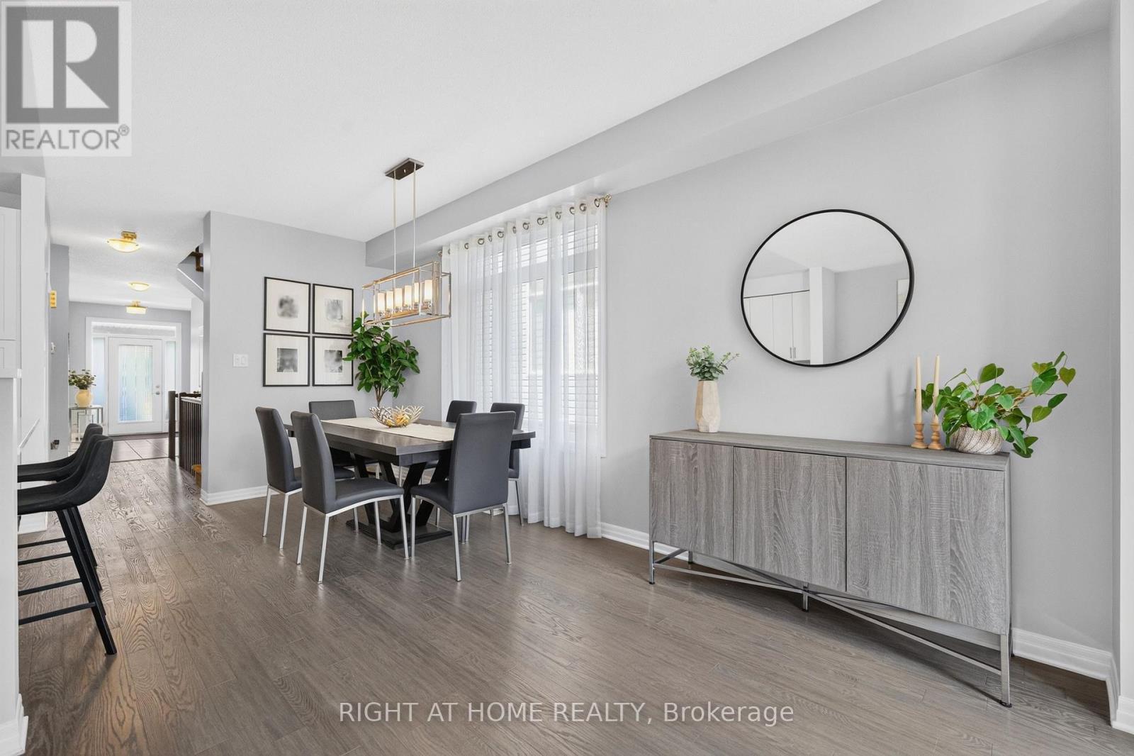 624 Spring Valley Drive, Ottawa, ON - Indoor Photo Showing Dining Room