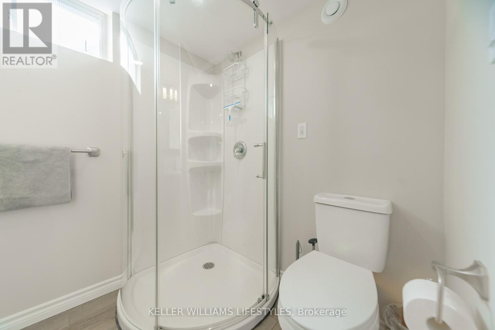 79904 Pondsview Road, Central Huron (Goderich), ON - Indoor Photo Showing Bathroom