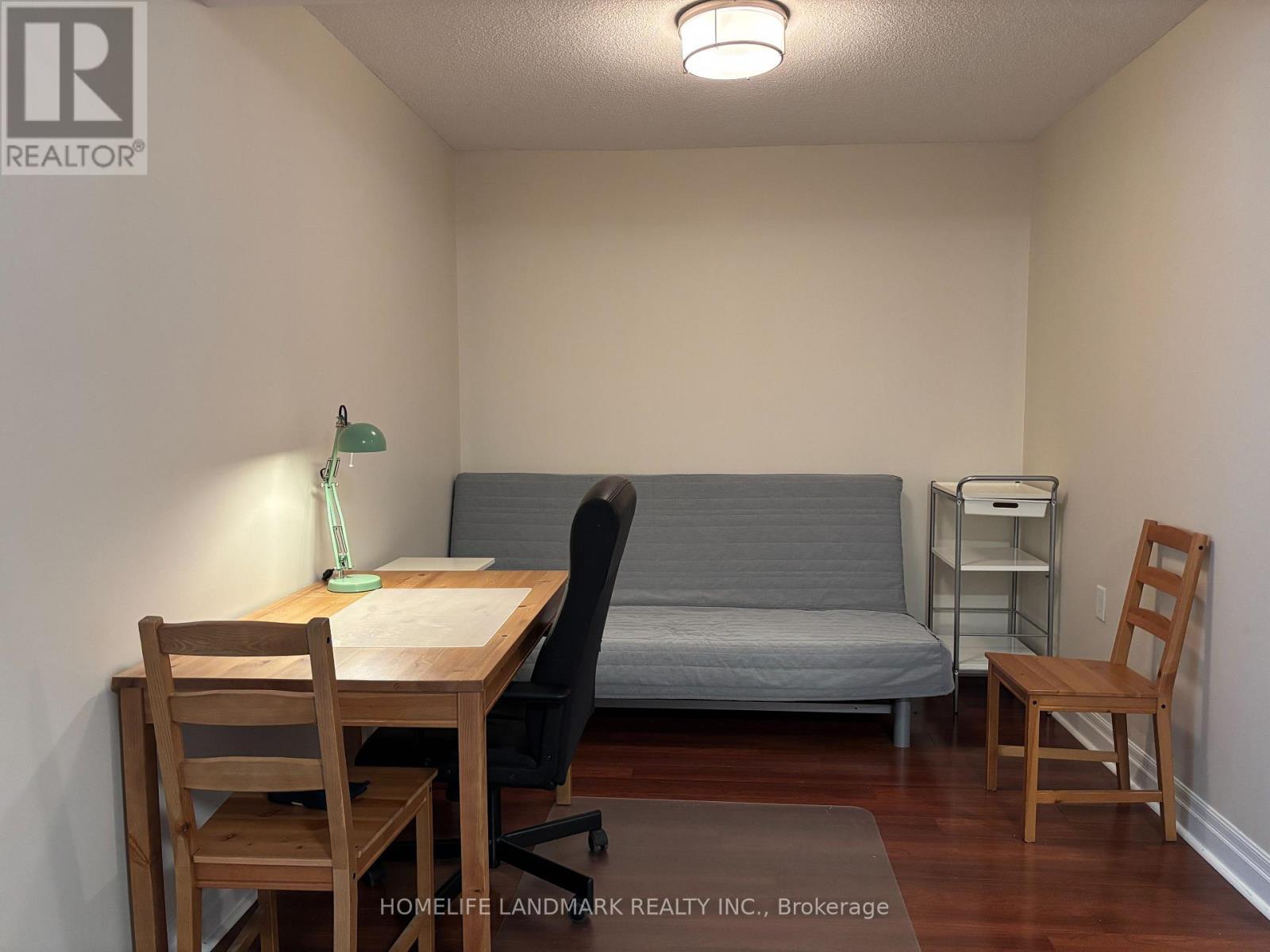 902 - 21 Hillcrest Avenue, Toronto, ON - Indoor