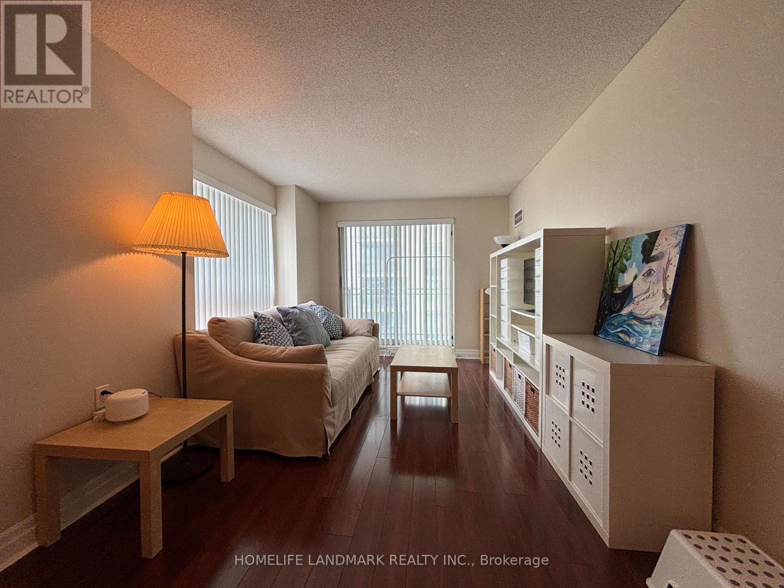 902 - 21 Hillcrest Avenue, Toronto, ON - Indoor
