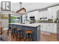 92 Morrison Crescent, Grimsby, ON - Indoor Photo Showing Kitchen With Upgraded Kitchen