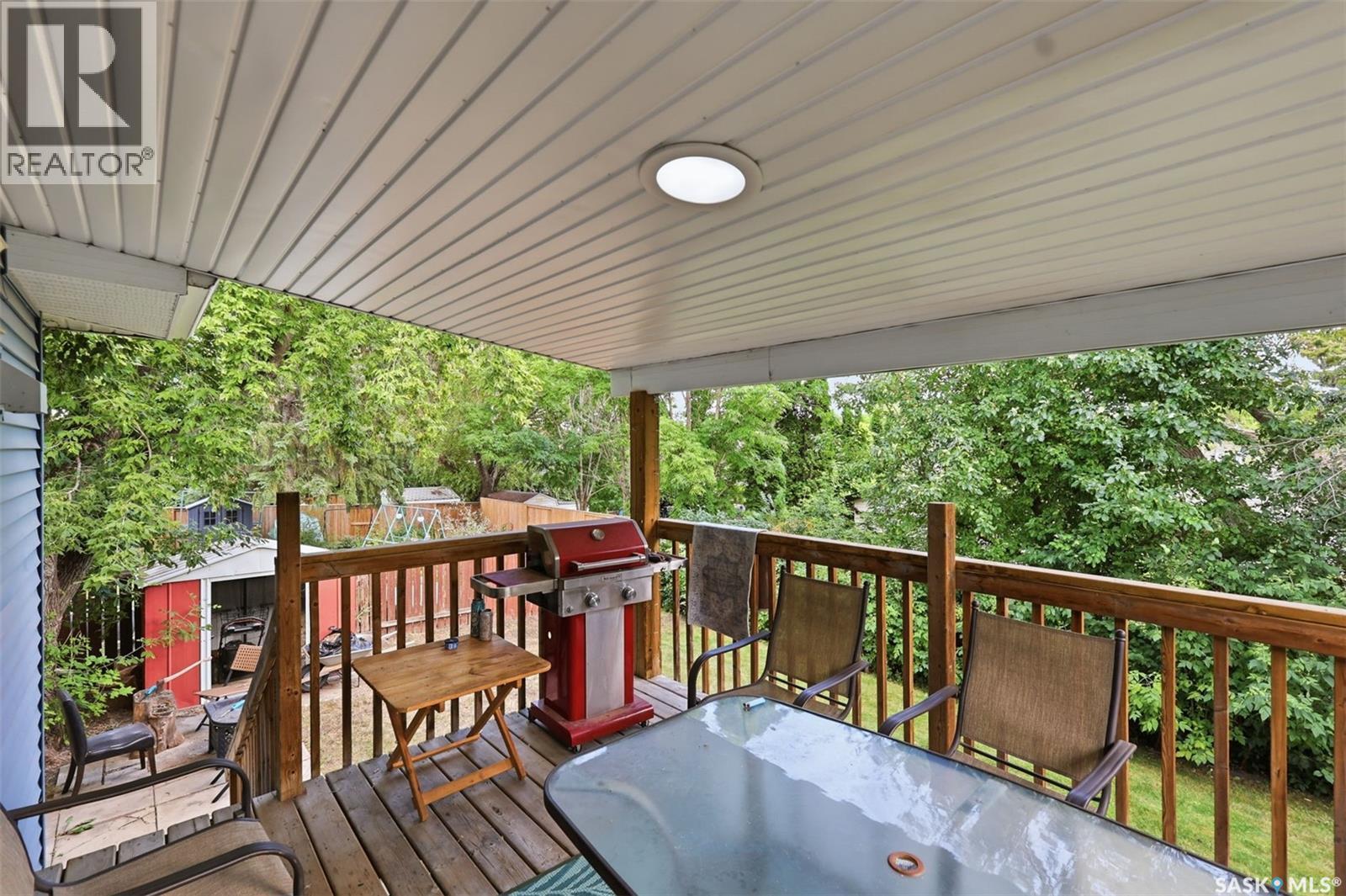 723 Lenore Drive, Saskatoon, SK - Outdoor With Deck Patio Veranda With Exterior