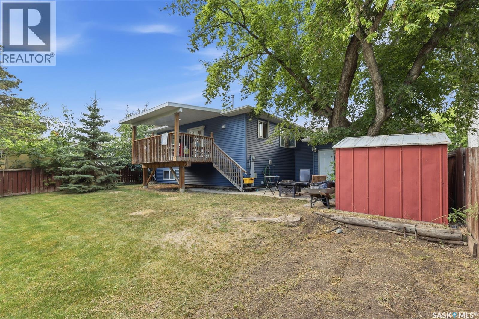 723 Lenore Drive, Saskatoon, SK - Outdoor With Deck Patio Veranda