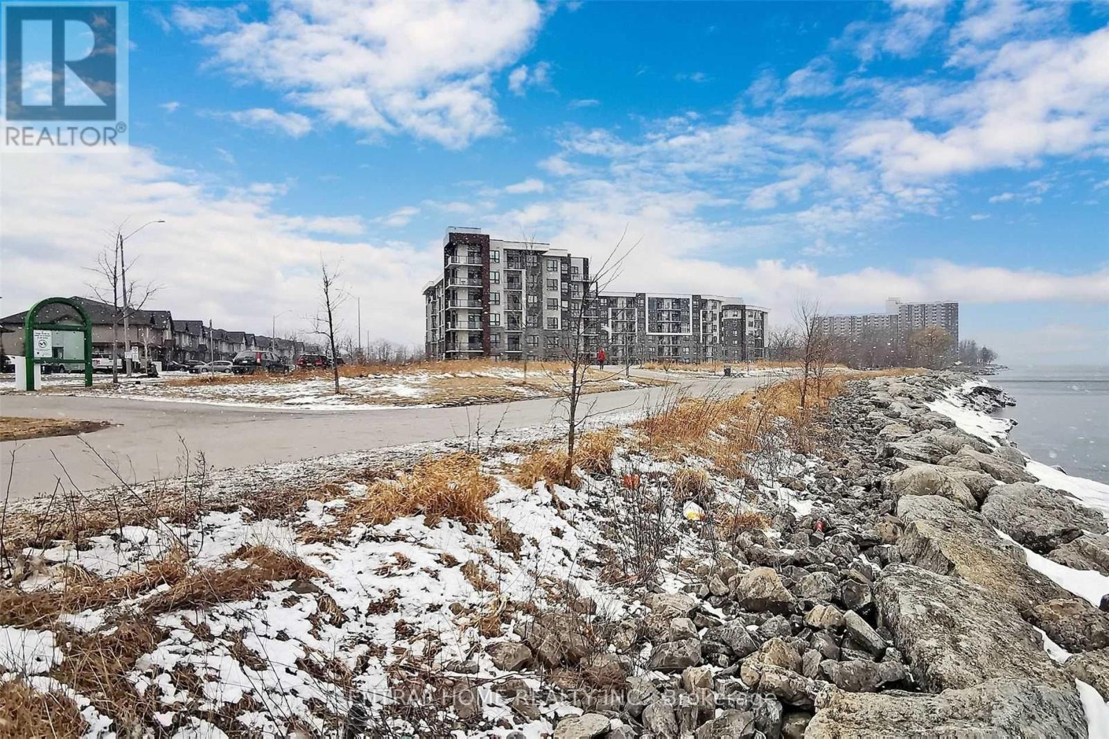 1 - 98 Shoreview Place, Hamilton, ON - Outdoor With View